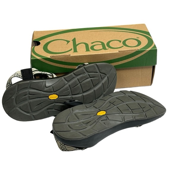 Chaco Gray & Black Sandals Adjustable Strap Toe Sling Size 8 Excellent Condition - Picture 9 of 16